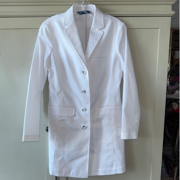 Medelita Rebecca Lab Coat - Size 2 - Picture 2 of 4